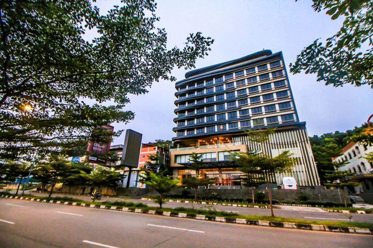 Asialink Hotel Batam By Prasanthi Nagoya Exterior foto